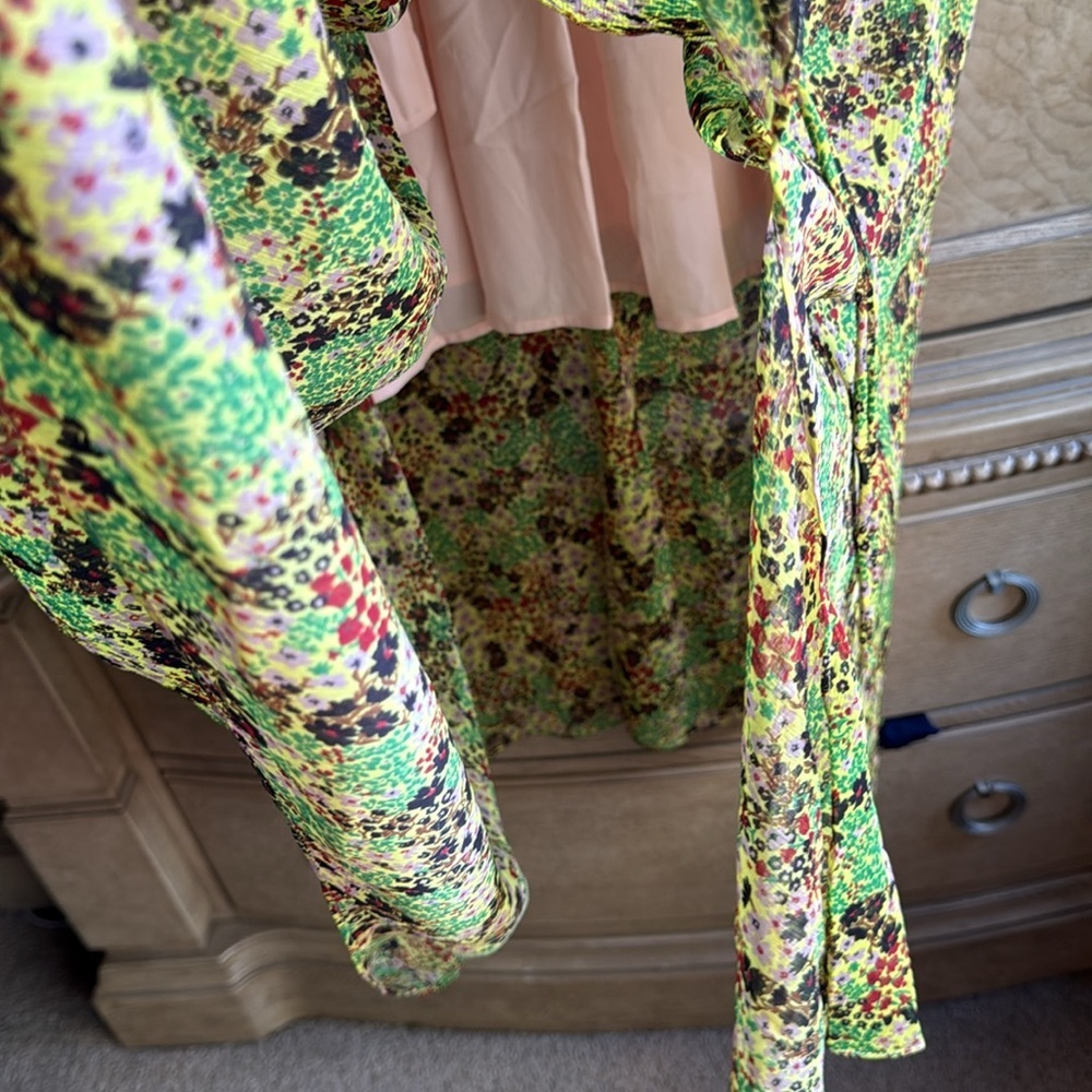 Ted Baker London UMAH Long sleeve Floral V-Neck MIDI Dress - Picture 9 of 14